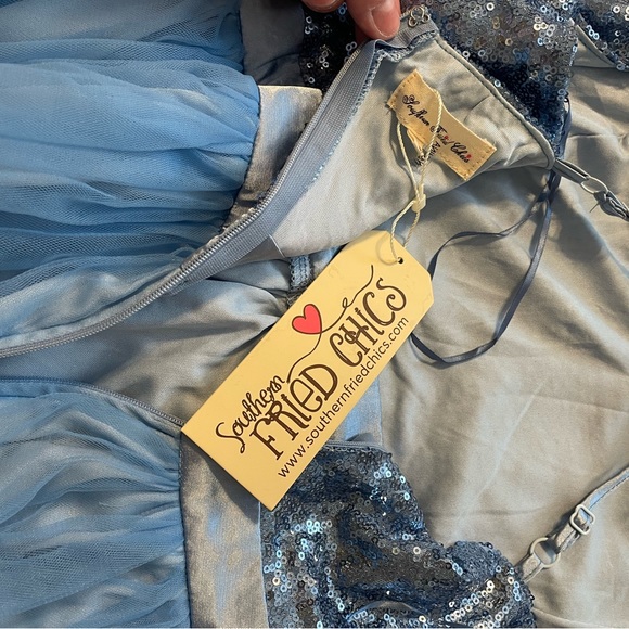 New with tags blue ball gown - Picture 3 of 4